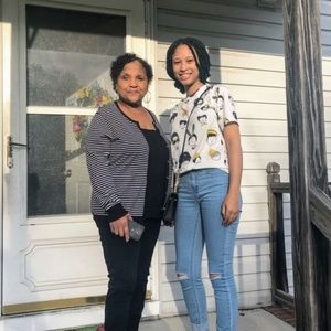 Meet your Posher, Ellen